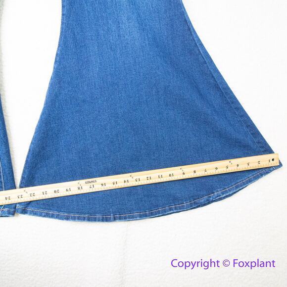 New! Eloquii Classic Fit Bell Bottom Flare Leg Jean, women plus size 24 - Picture 5 of 10
